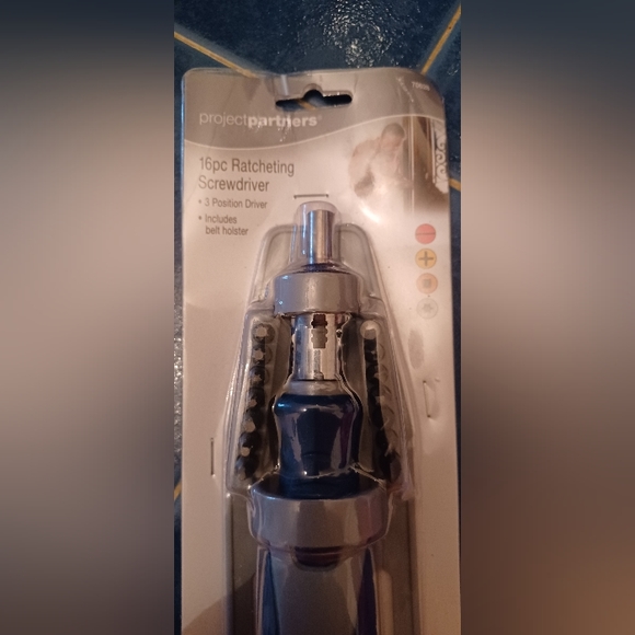 Projectpartner, 16pc. Ratcheting screwdriver. *3 position  Driver. - Picture 5 of 6